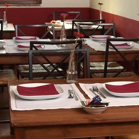 Albergo Dimora Storica Antica Hostelleria Crema Bagian luar foto