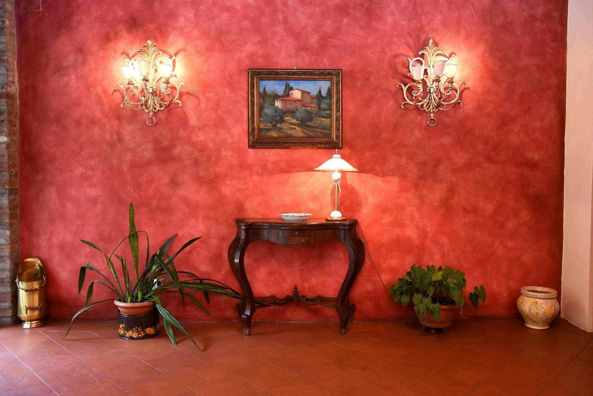 Albergo Dimora Storica Antica Hostelleria Crema Bagian luar foto