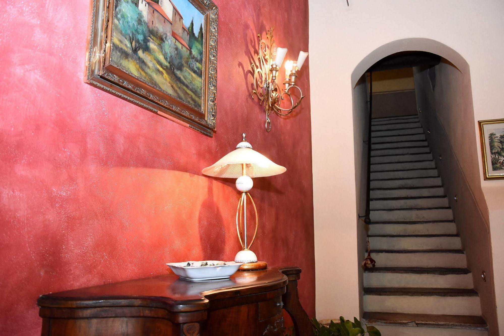 Albergo Dimora Storica Antica Hostelleria Crema Bagian luar foto